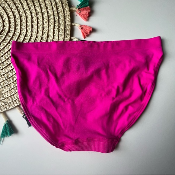 Victoria’s Secret Seamless Bikini Panty Bright Pink Small NEW - Picture 5 of 6
